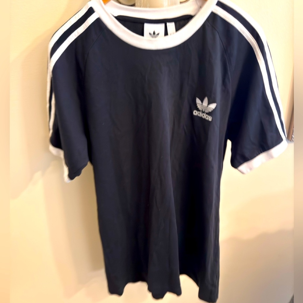 Adidas originals t shirt